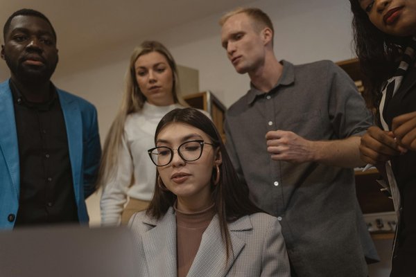 Comment adopter le marketing éthique dans votre entreprise de bijoux : stratégies gagnantes à explorer