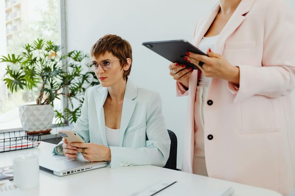 La diplomatie d'entreprise face aux crises